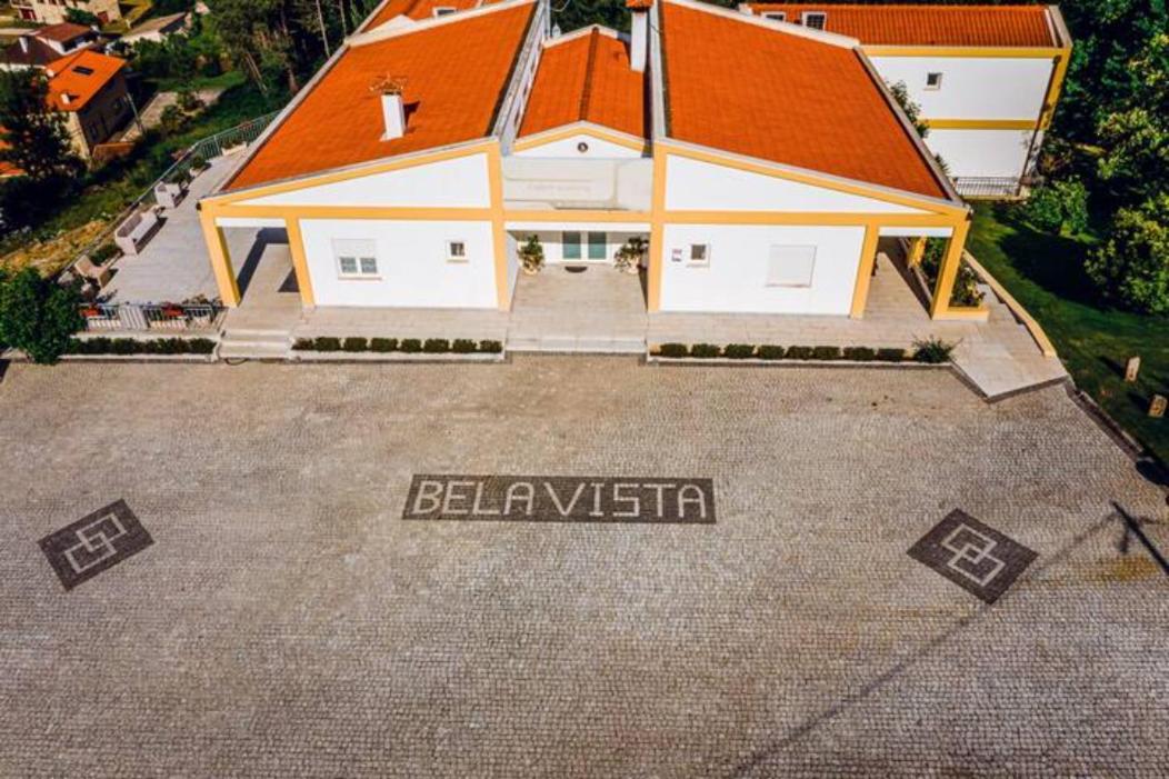 モンジン・デ・バスト Estalagem Bela Vista Bed & Breakfast エクステリア 写真